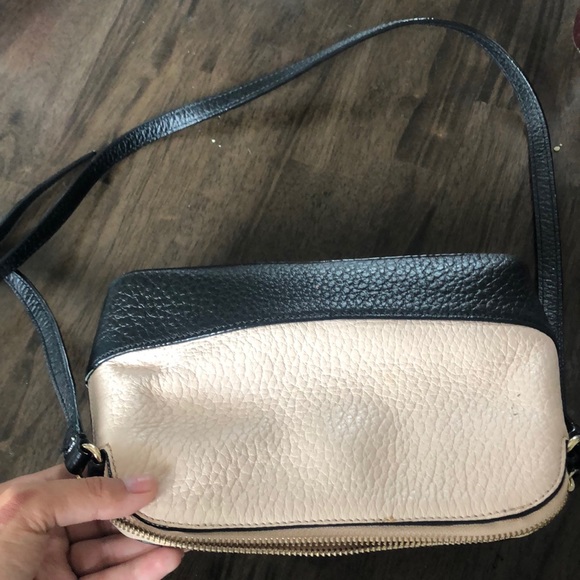 Kate Spade Crossbody - Picture 3 of 3